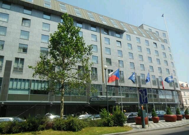 Hilton Prague Old Town oslavil petadvacáté narozeniny Hilton Prague Old Town oslavil petadvacáté narozeniny