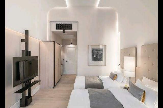 Hotel se 41 dvoulůžkovými pokoji, atriem s lobby barem, restaurací, salonky a kaplí má být určen mimo jiné pro vědce z břežanských laserových center.jpg Hotel se 41 dvoulůžkovými pokoji, atriem s lobby barem, restaurací, salonky a kaplí má být určen mimo jiné pro vědce z břežanských laserových center