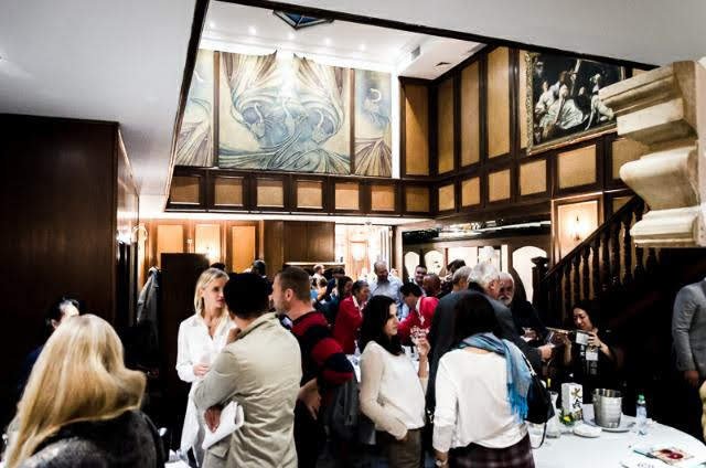 Japonci nás přijeli naučit pít sake.jpg Japonci nás přijeli naučit pít sake