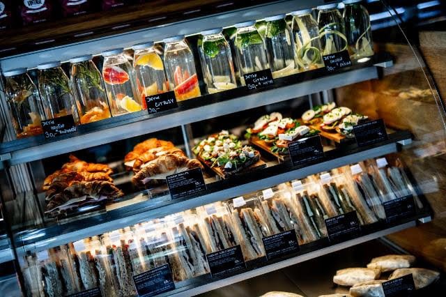 V Deli Lagarto Most nabizeji už i menu ve stylu luxusních bister.jpg V Deli Lagarto Most nabizeji už i menu ve stylu luxusních bister