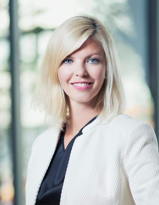 Zuzana Ševčovičová, nová obchodní ředitelka Vienna House v České republice.jpg Zuzana Ševčovičová, nová obchodní ředitelka Vienna House v České republice