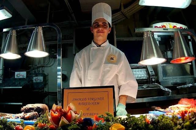 Hubenej kuchař.jpg Hubenej kuchař, ilustrační fotografie