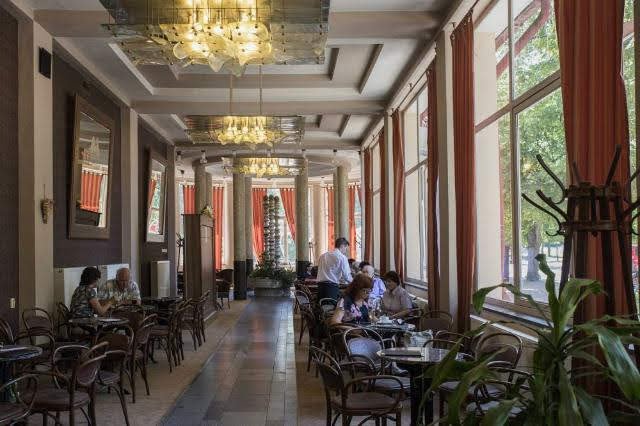 Kavárna Viola v Poděbradech.jpg Kavárna Viola v Poděbradech