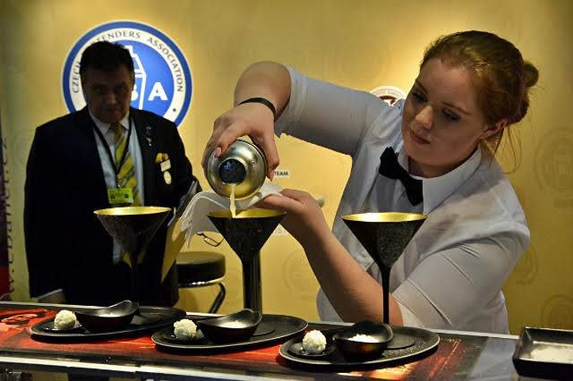 Na třetím místě skončila Eliška Doušková ze SŠHG Praha-Klánovice.jpg Na třetím místě skončila Eliška Doušková ze SŠHG Praha-Klánovice.