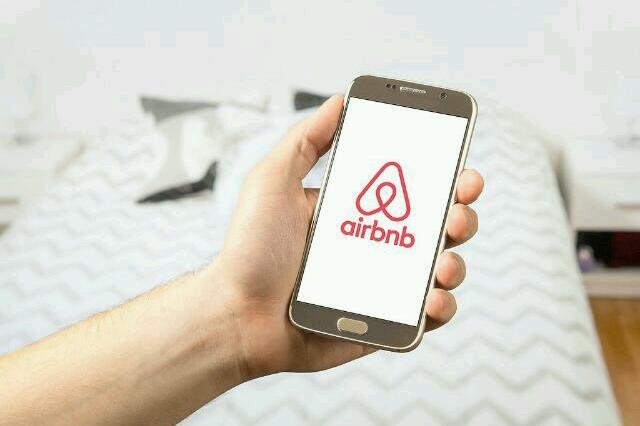 Airbnb, ilustrační fotografie.jpg Airbnb, ilustrační fotografie
