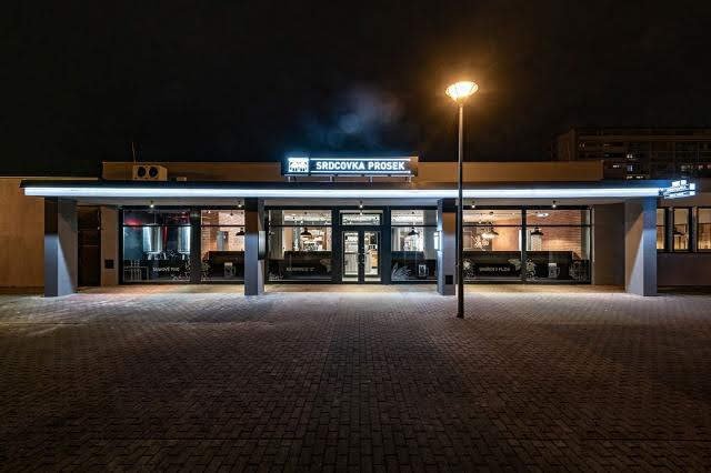 Další Srdcovka od Gambrinusu otevřela na pražském Proseku.jpg Další Srdcovka od Gambrinusu otevřela na pražském Proseku