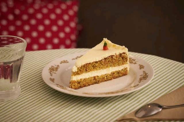 K snídani si u Honzy můžete dát i dortík.jpg K snídani si u Honzy můžete dát i dortík ?