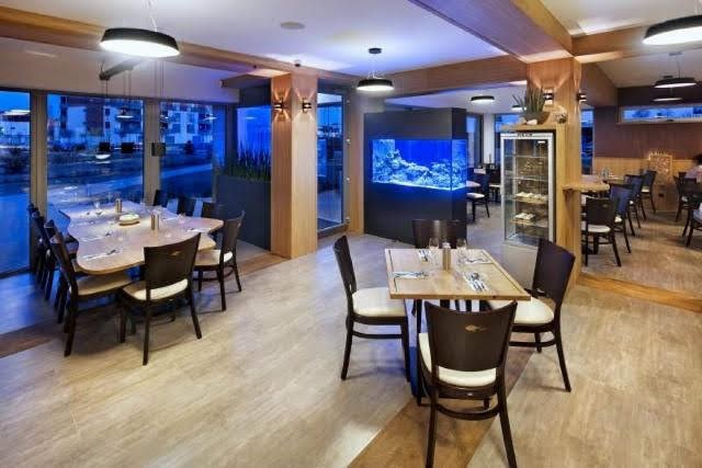 Restaurace Aquarium v Hradci.jpg Restaurace Aquarium v Hradci