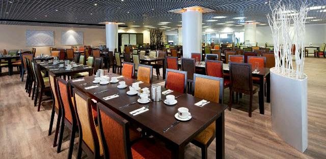 Olomoucký Clarion Congress Hotel již počtvrté získal ocenění pro nejlepší Clarion Hotel ve střední Evropě.jpg Olomoucký Clarion Congress Hotel již počtvrté získal ocenění pro nejlepší Clarion Hotel ve střední Evropě