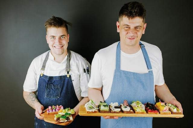 Bistro Sisters je královstvím chlebíčků.jpg Bistro Sisters je královstvím chlebíčků