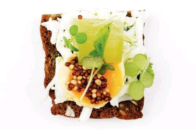 Odhadovaným best-sellerem je chlebíček Hawaii Poke.jpg Odhadovaným best-sellerem je chlebíček Hawaii Poke