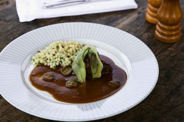 Hovězí lička po znojemsku.jpg Hovězí lička po znojemsku