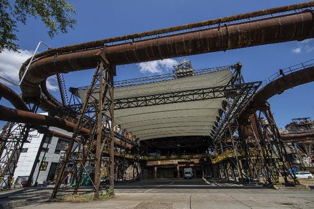 Už se to stavi.jpg Už se to stavi