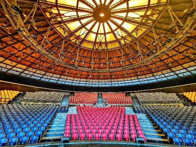 Už se to stavi.jpg Už se to stavi