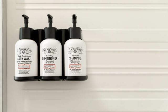 Hotelová koupelna, Ilustrační fotografie.jpg Hotelová koupelna, Ilustrační fotografie