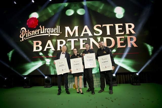 Tři nejlepší a profesor Pirk.jpg Tři nejlepší a profesor Pirk ??