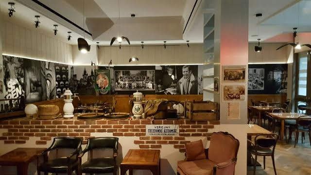 Interiér je zařízení velmi útulně.jpg Interiér je zařízení velmi útulně