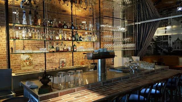 Pípa nesmí chybět.jpg Pípa nesmí chybět