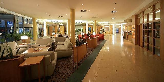 Brněnský Holiday Inn změní název i podobu.jpg Brněnský Holiday Inn změní název i podobu