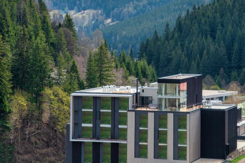 Grand Hotel Hradec Pec pod Sněžkou.jpg Grand Hotel Hradec Pec pod Sněžkou