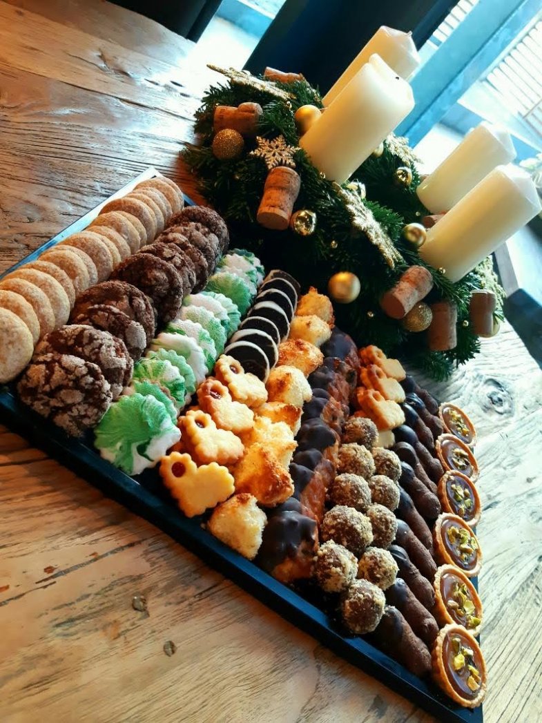 Práce Věrky Hladké, fotografie z jejího archivu.jpg Práce Věrky Hladké, fotografie z jejího archivu