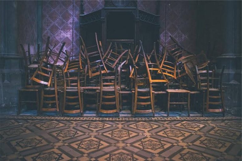 Prázdná restaurace, ilustrační fotografie.jpg Prázdná restaurace, ilustrační fotografie