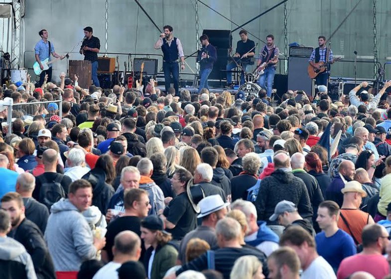 Svijanské slavnosti, archivní fotografie.jpg Svijanské slavnosti, archivní fotografie