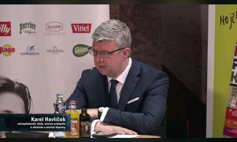 Z dnešní diskuse HOREKA.jpg Z dnešní diskuse HOREKA