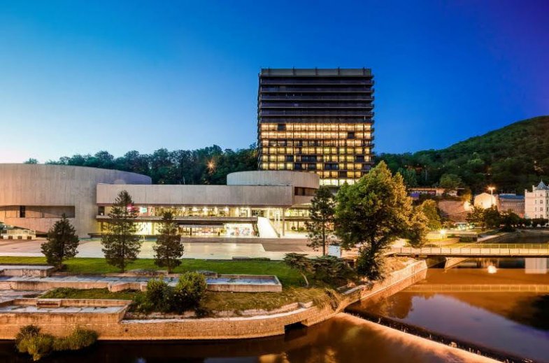 Karlovarský Thermal v pátek otevře.jpg Karlovarský Thermal v pátek otevře