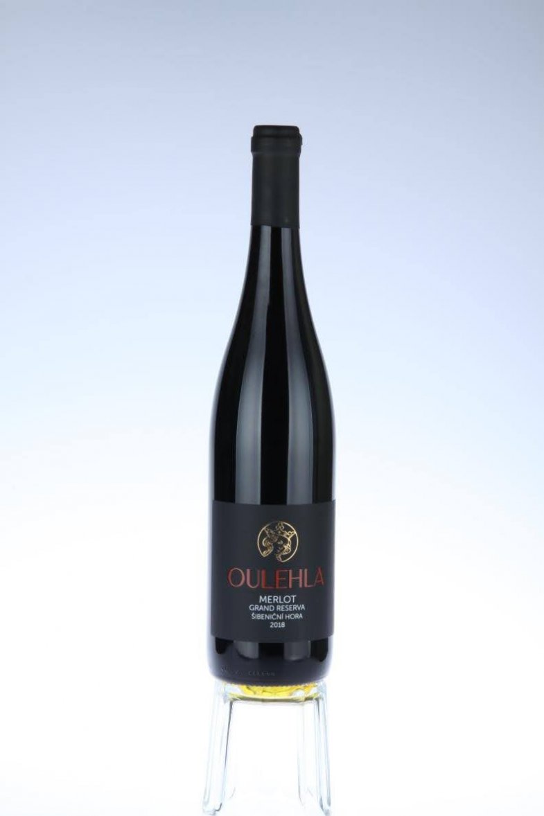 Nejlepší víno na Znojemsku je od Trpělky a Oulehly.jpg Nejlepší víno na Znojemsku je od Trpělky a Oulehly