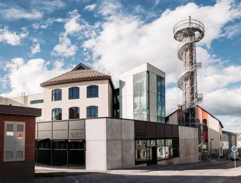 Pivovar Bernard před 30 lety povstal z ruin.jpg Pivovar Bernard před 30 lety povstal z ruin