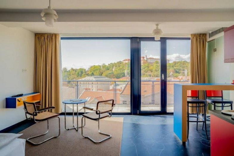 Unikátní hotel Avion v Brně znovu otevře na jaře.jpg Unikátní hotel Avion v Brně znovu otevře na jaře