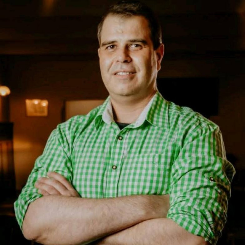 Vedoucí směny Dalibor.jpg Vedoucí směny Dalibor