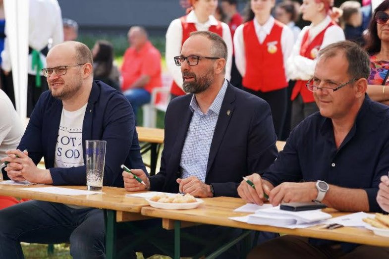 V Brně včera proběhl jubilejní ročník Birell Cupu.jpg V Brně včera proběhl jubilejní ročník Birell Cupu