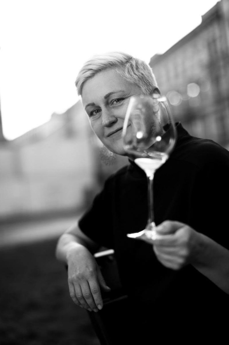 První národní sommelierka České republiky Klára Kollárová.jpg První národní sommelierka České republiky Klára Kollárová ❤?