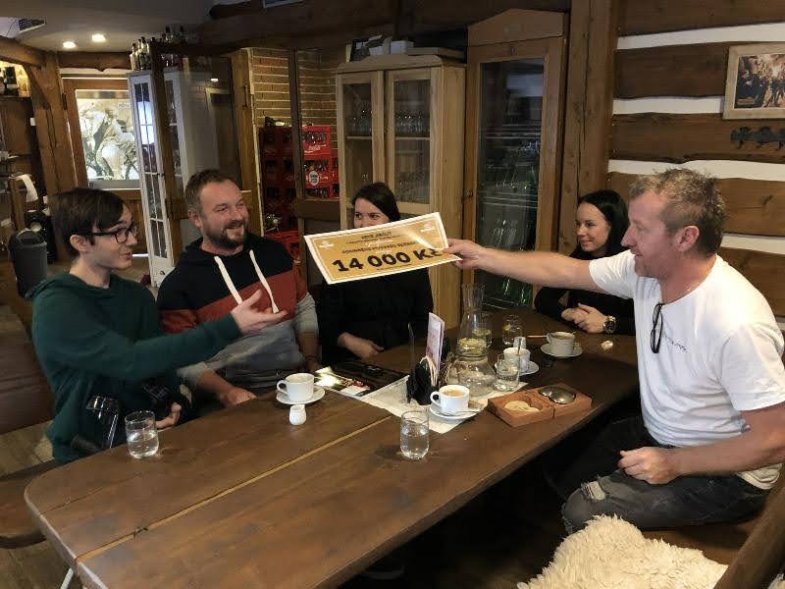 Sedmnáctiletý Nicolas Novotný z Chrudimi z plného zdraví náhle onemocněl v roce 2015.jpg Sedmnáctiletý Nicolas Novotný z Chrudimi z plného zdraví náhle onemocněl v roce 2015