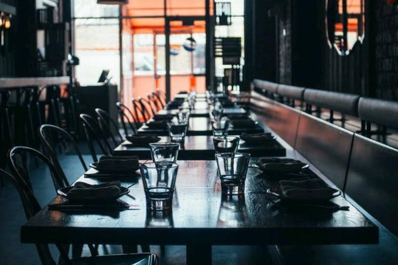 Zavřeno, lustrační fotografie.jpg Zavřeno, lustrační fotografie