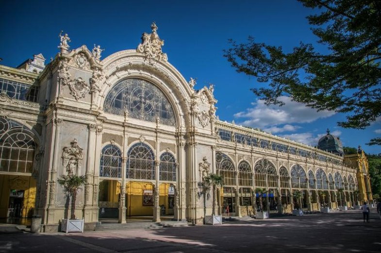 Prémiový pětihvězdičkový Swissôtel najdete v České republice v Mariánských Lázních.jpg Prémiový pětihvězdičkový Swissôtel najdete v České republice v Mariánských Lázních