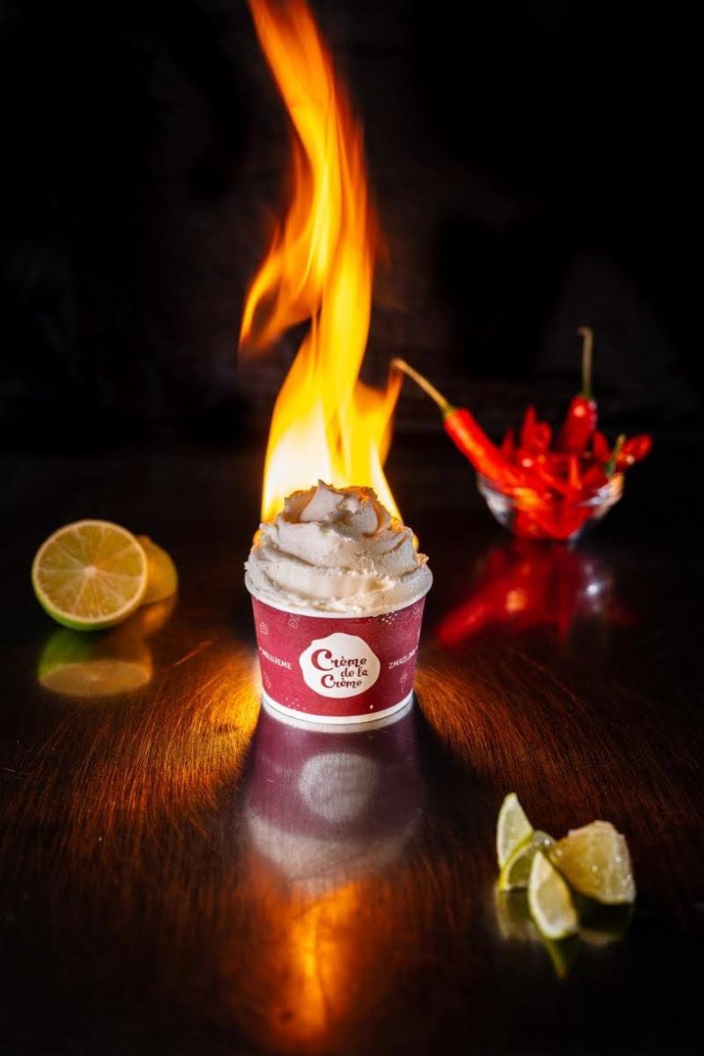 Zmrzlina žhavá jako samo peklo.jpg Zmrzlina žhavá jako samo peklo