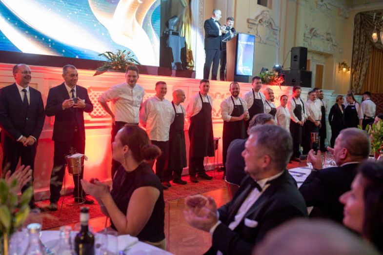 AHR ČR udělila výroční ceny, bodoval i Aleš Háma.png AHR ČR udělila výroční ceny, bodoval i Aleš Háma