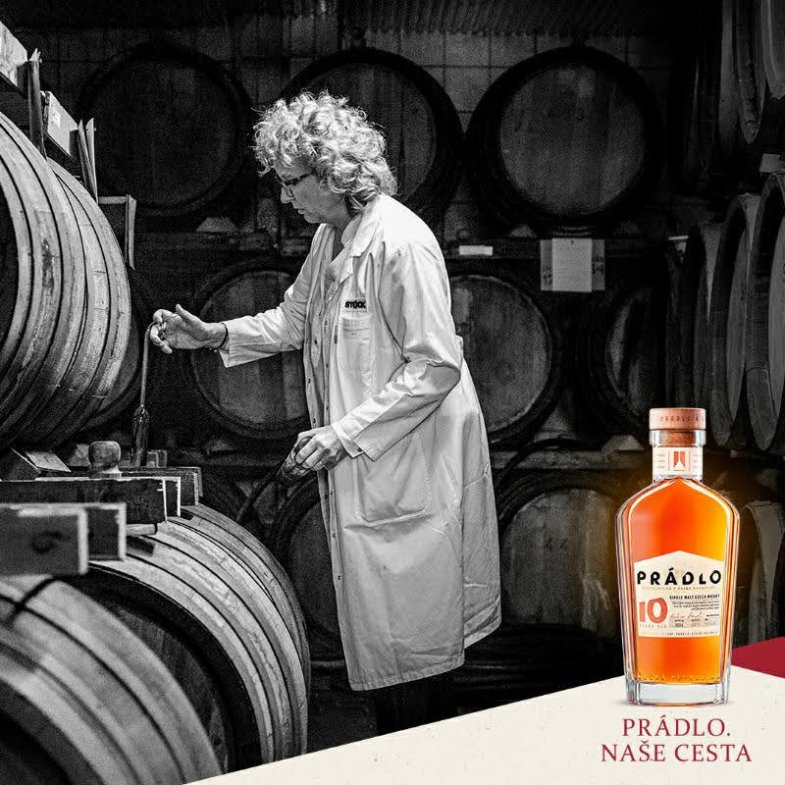 Prádlo je česká single malt whisky vyrobená s důrazem na lokálnost, poctivou řemeslnou práci a osvědčené postupy..jpg Prádlo je česká single malt whisky vyrobená s důrazem na lokálnost, poctivou řemeslnou práci a osvědčené postupy.