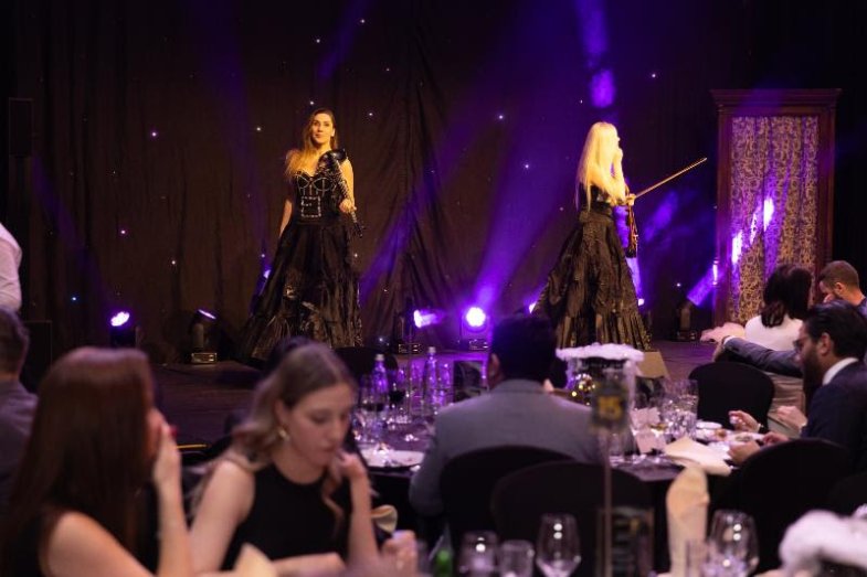 Genrální ředitel Michael Specking po téměř 17 letech působení v Hilton Prague odchází do důchodu.jpg Genrální ředitel Michael Specking po téměř 17 letech působení v Hilton Prague odchází do důchodu