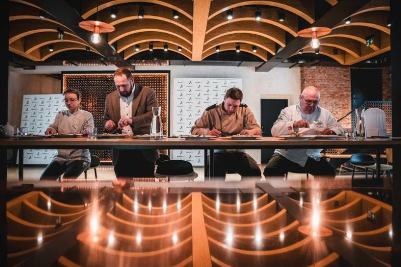 Předsedou poroty byl Martin Jiskra.jpg Předsedou poroty byl Martin Jiskra