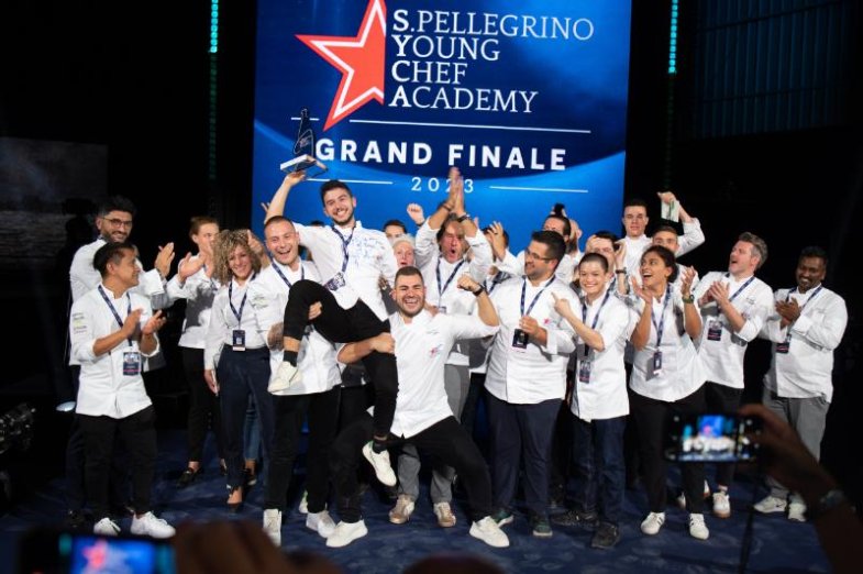 S.Pellegrino Young Chef Academy se rozjíždí naplno, foto z minulého ročníku, zdroj Global Wines & Spirits.jpg S.Pellegrino Young Chef Academy se rozjíždí naplno, foto z minulého ročníku, zdroj Global Wines & Spirits