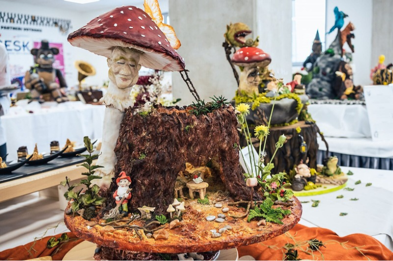 Ukázky z kategorie Cukrář/ka-artista.png Ukázky z kategorie Cukrář/ka-artista.