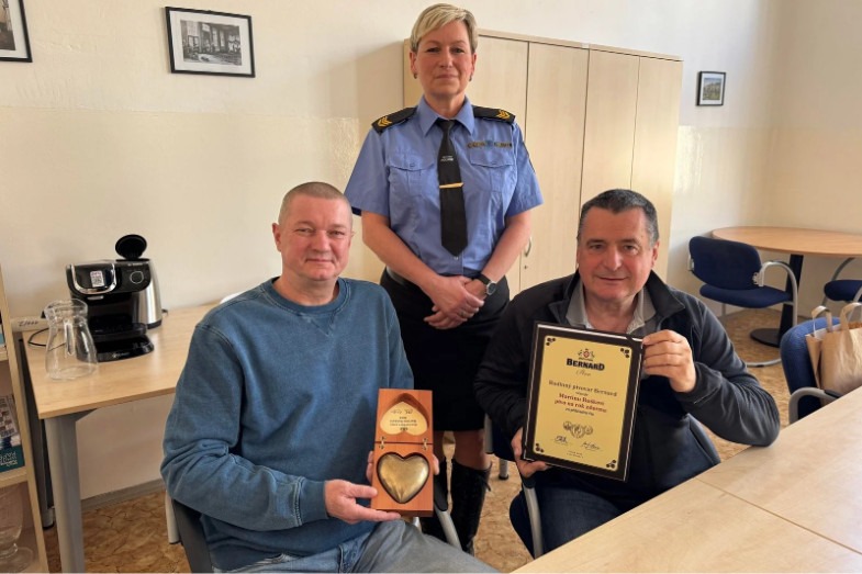 Martin Bušek se zachoval poctivě a příkladně.png Martin Bušek se zachoval poctivě a příkladně